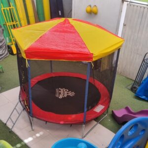 Trampolín de 2.40m con Techo